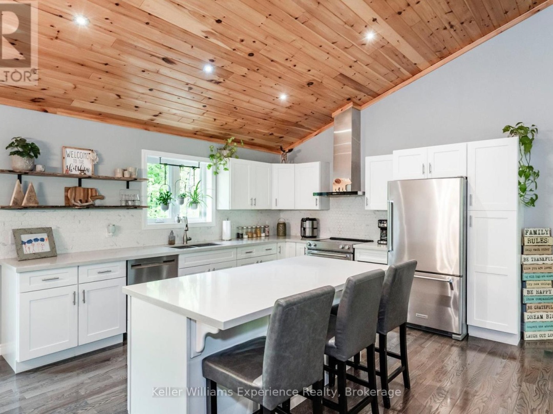 27 MEADOWS AVENUE, 