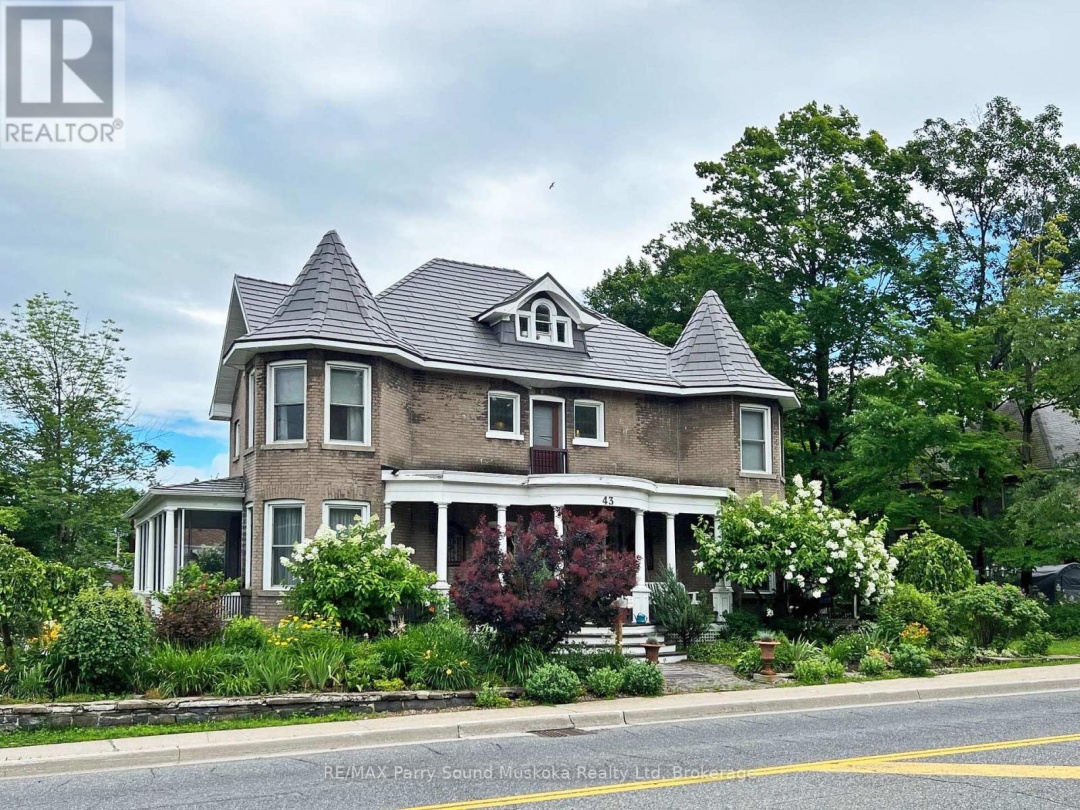 43 Church Street, Parry Sound