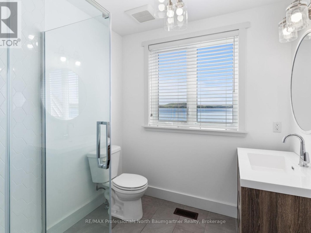 2987 Boice Bradley Road, Redstone Lake