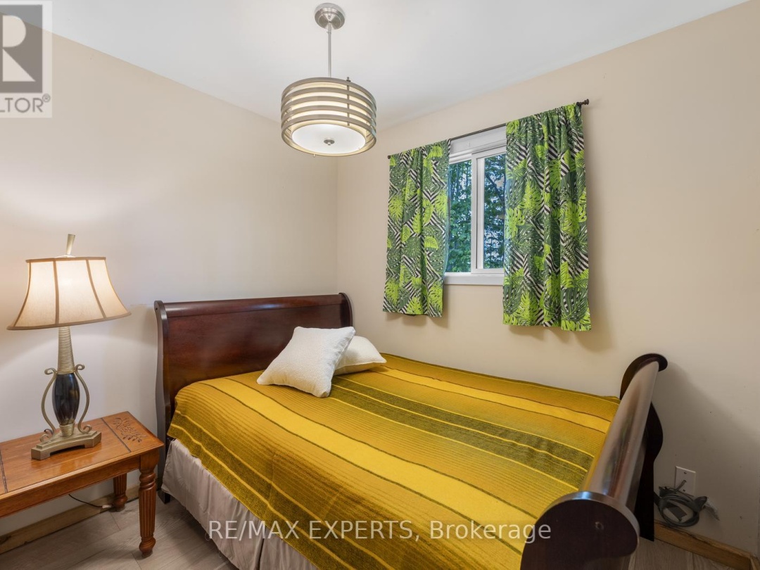 18 - 230-232 LAKE DALRYMPLE ROAD, 
