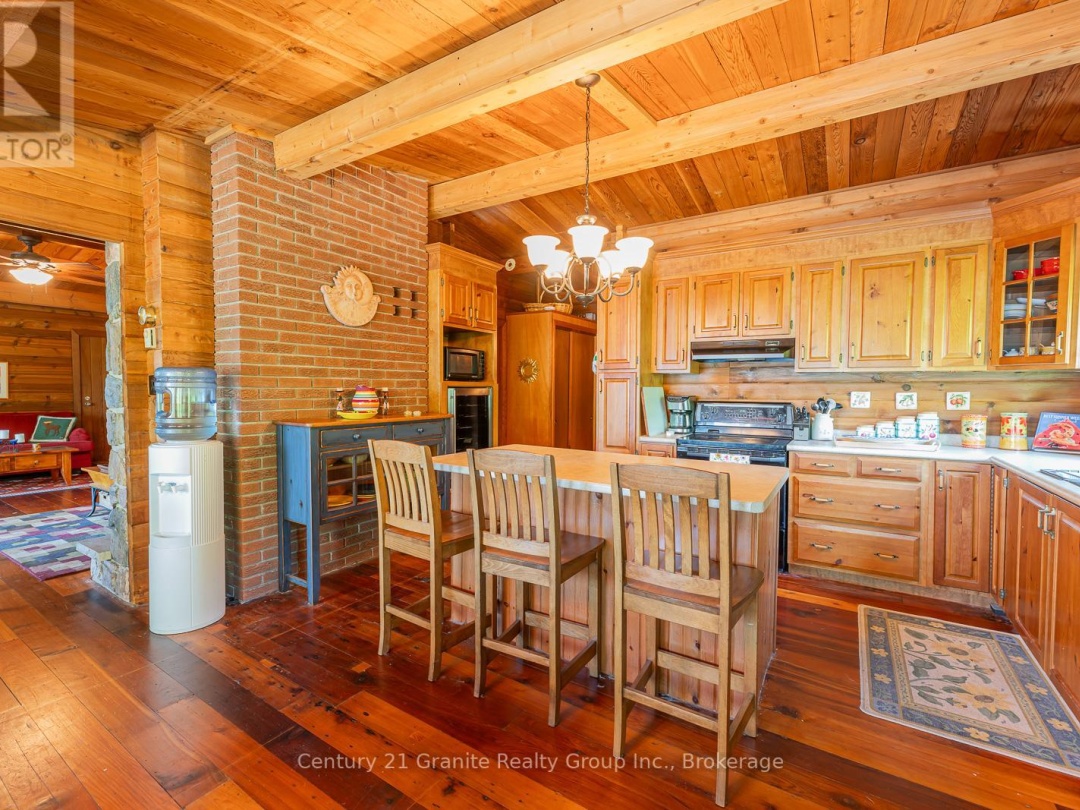 118 Griffin Drive, Four Mile Lake