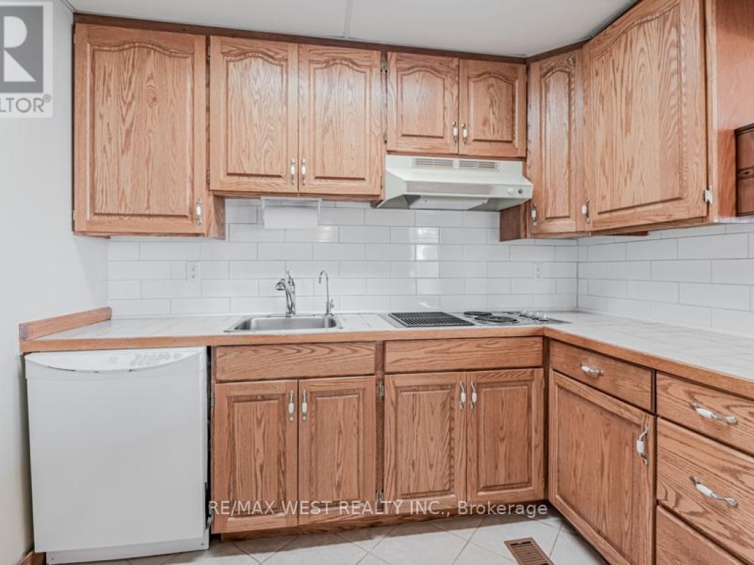 4669 Anderson Avenue, Lake Simcoe