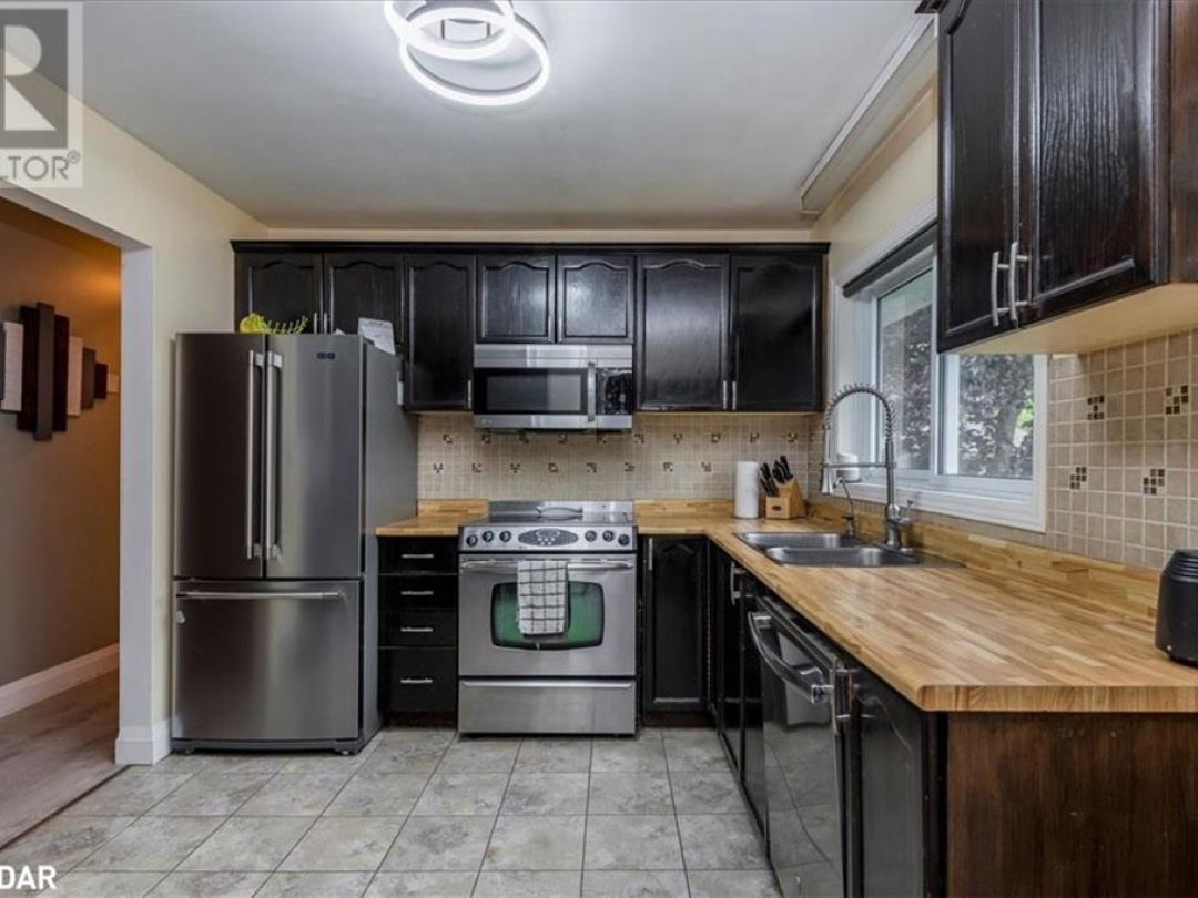 4049 BAYVIEW Avenue, Simcoe