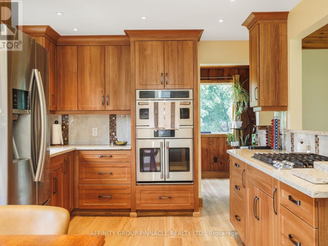 1385 FURNISS DRIVE, 