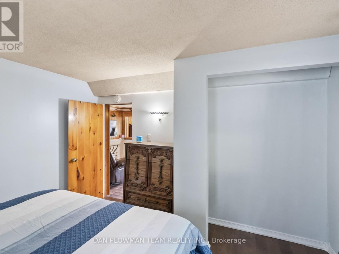 32 Beach Road, Lake Scugog