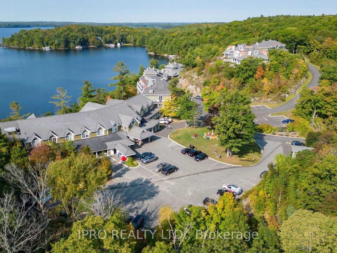 16 - 1869 MUSKOKA RD 118 WEST ROAD, Lake Muskoka