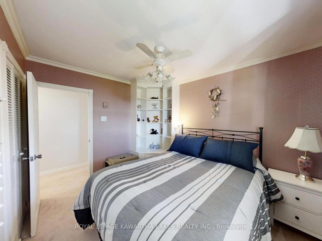 835 CEDAR GLEN ROAD, 