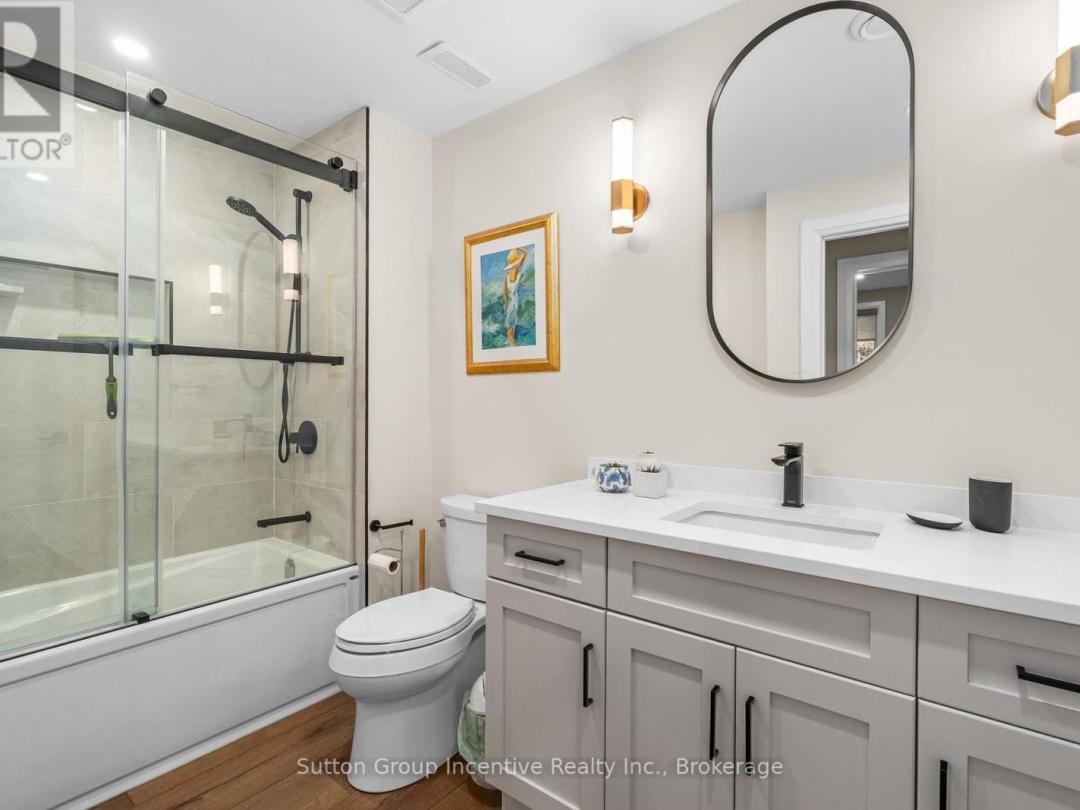 24 ST GEORGES COURT, 