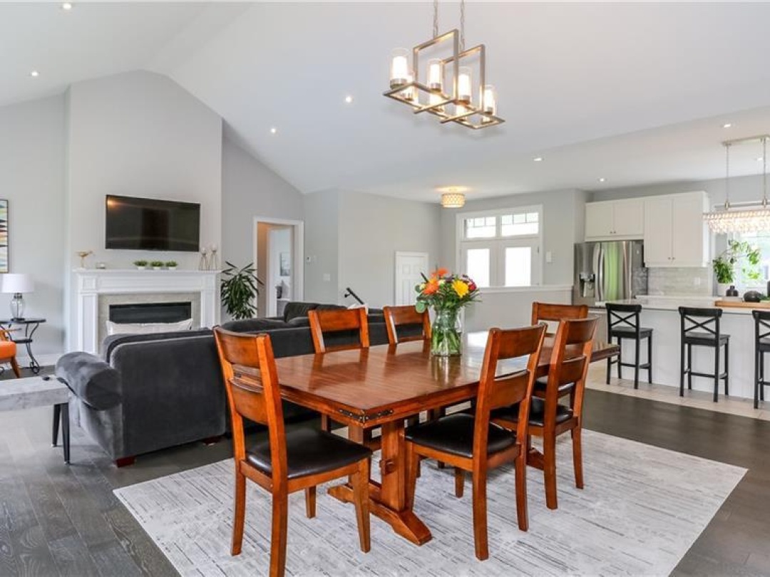 2066 Elana Drive, Orillia