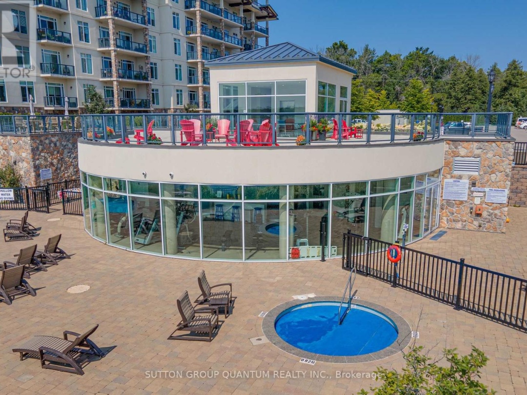 210 - 90 ORCHARD POINT ROAD, 