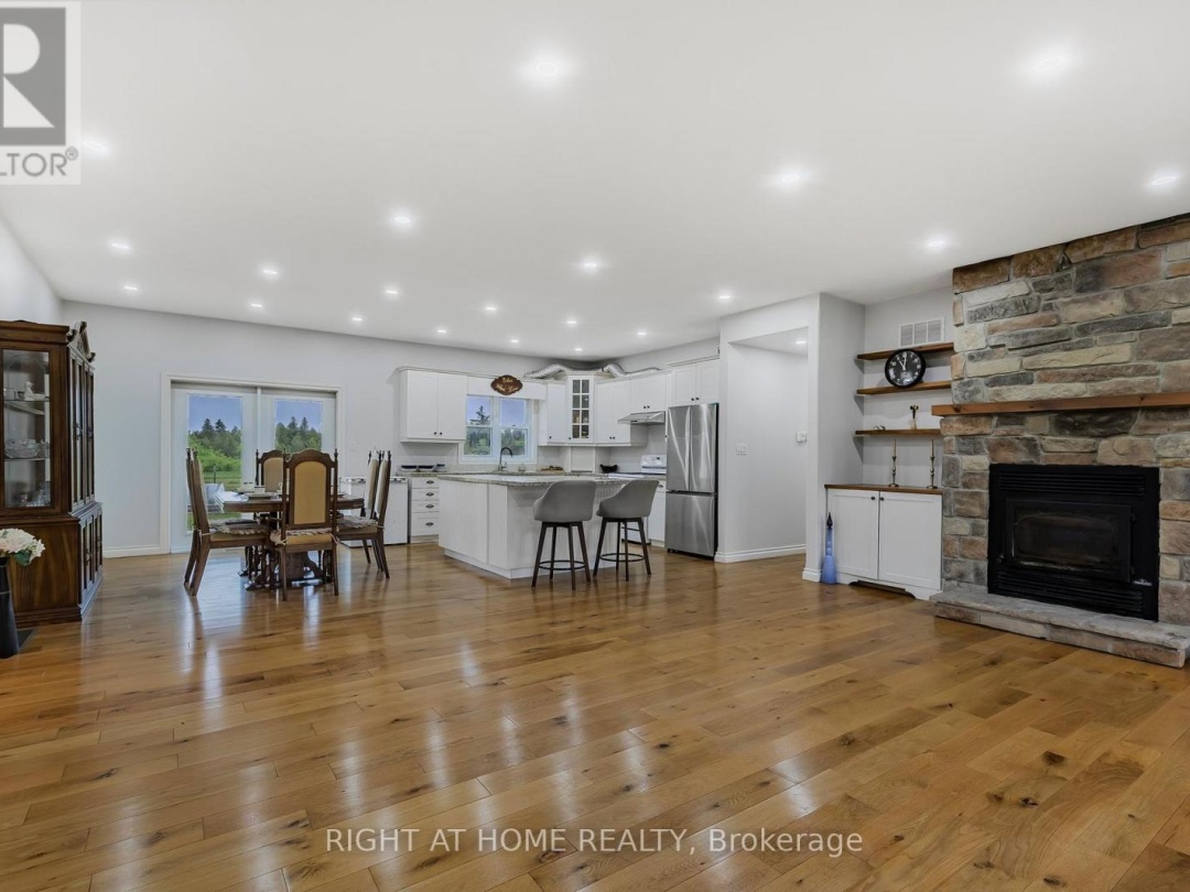 371 DIGBY LAXTON BOUNDARY ROAD, 