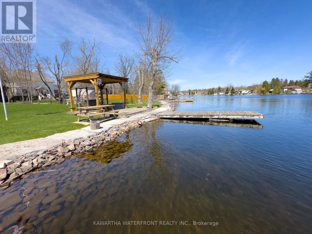 47 NORTH WATER STREET, Trent-severn Waterway