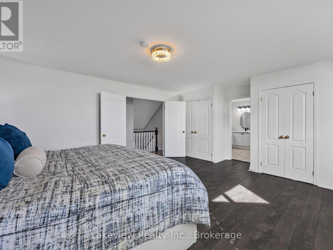 31 CLEOPATRA COURT, Orillia