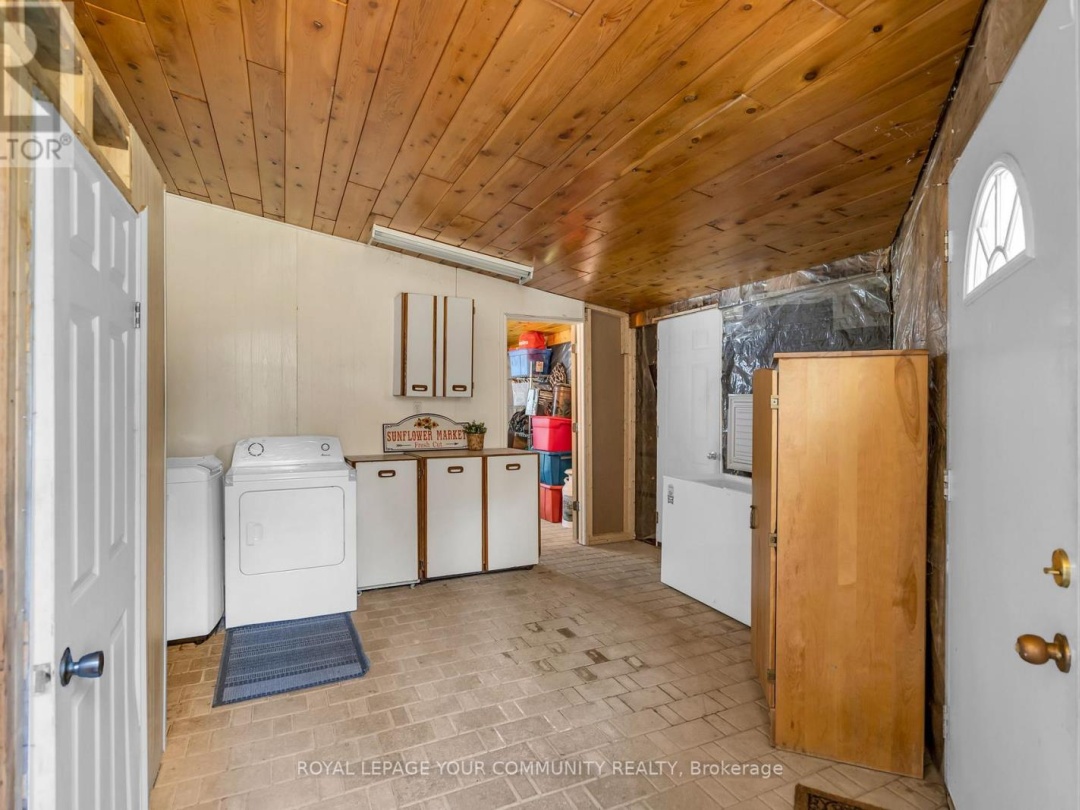 3324 AMILIA DRIVE, 