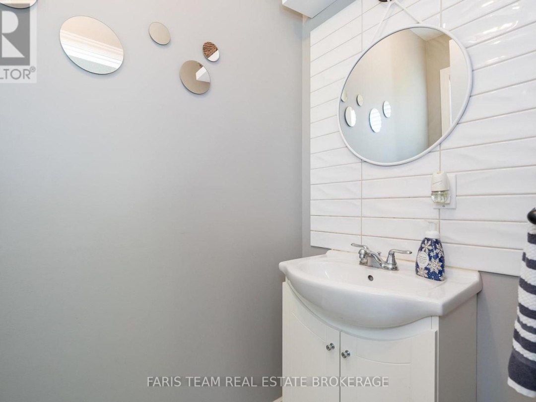 57 PORT SEVERN ROAD N, 