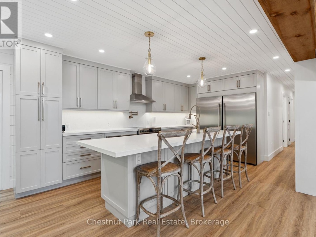 44 MILLER ISLAND, 