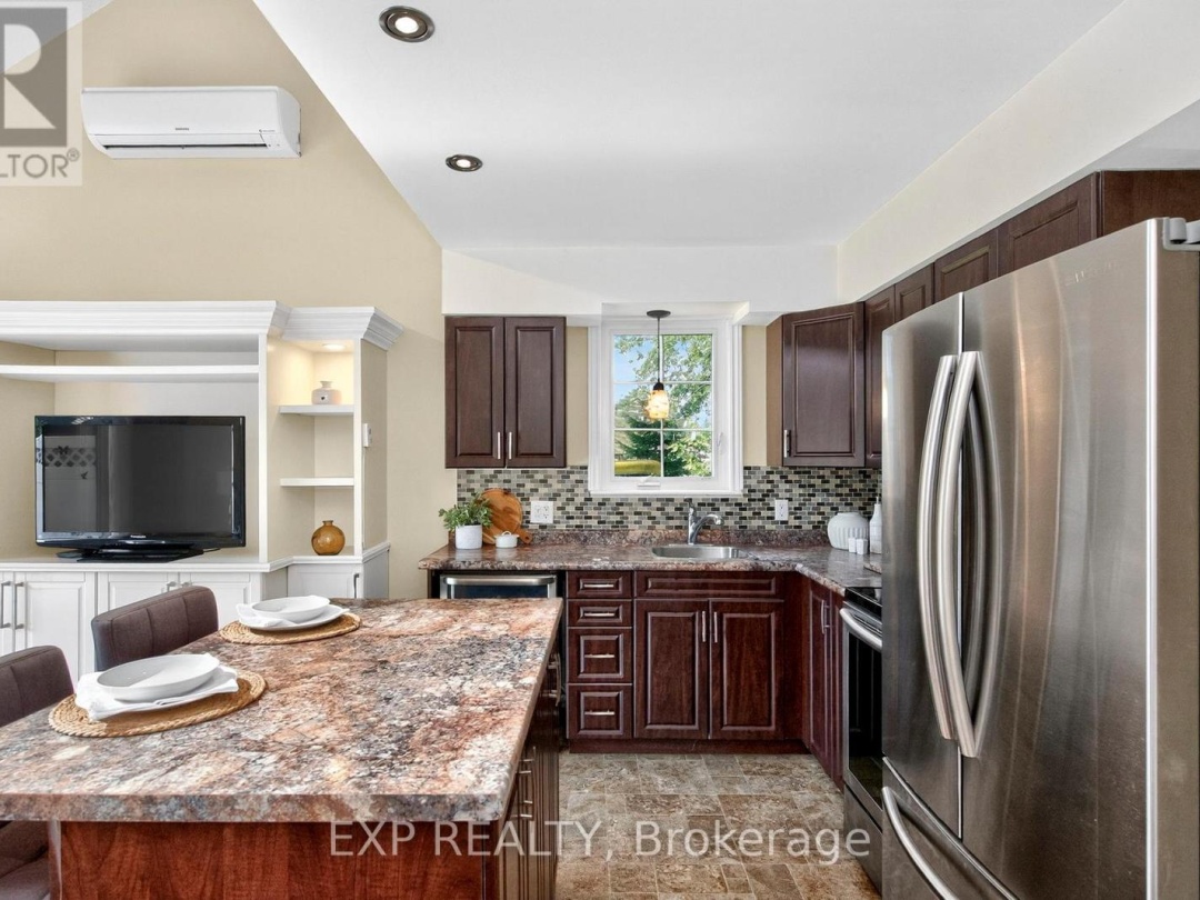 14 - 81 LAGUNA PARKWAY, 