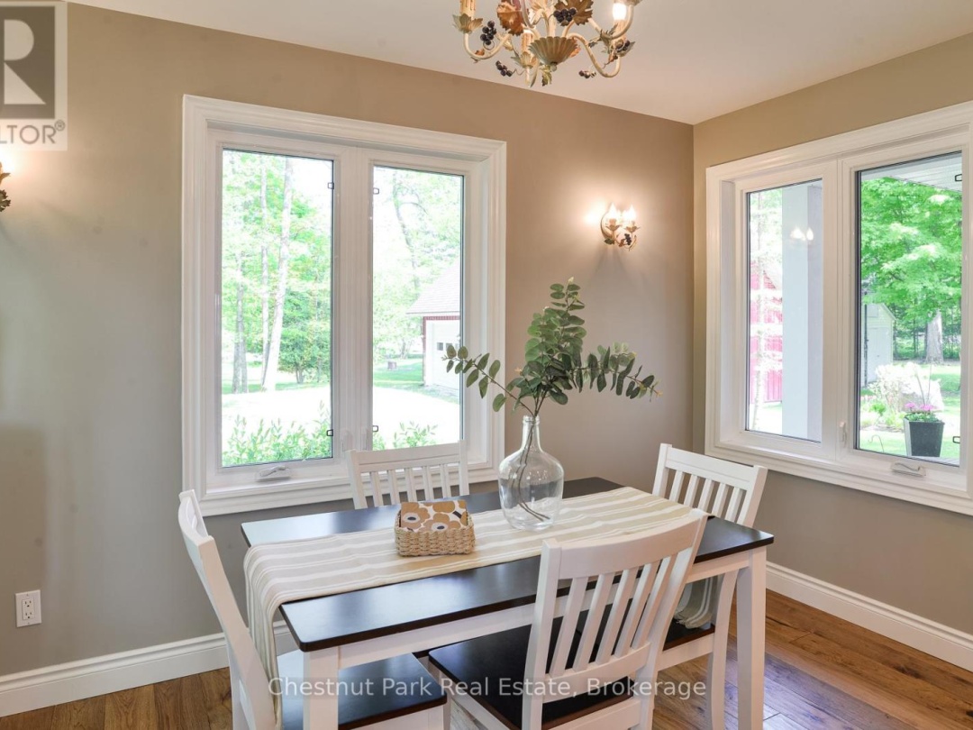 3547 Lauderdale Pt Crescent, Sparrow Lake
