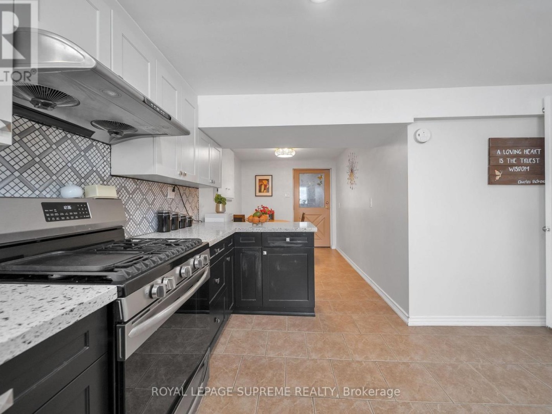 8740 12 Highway, Oro-Medonte