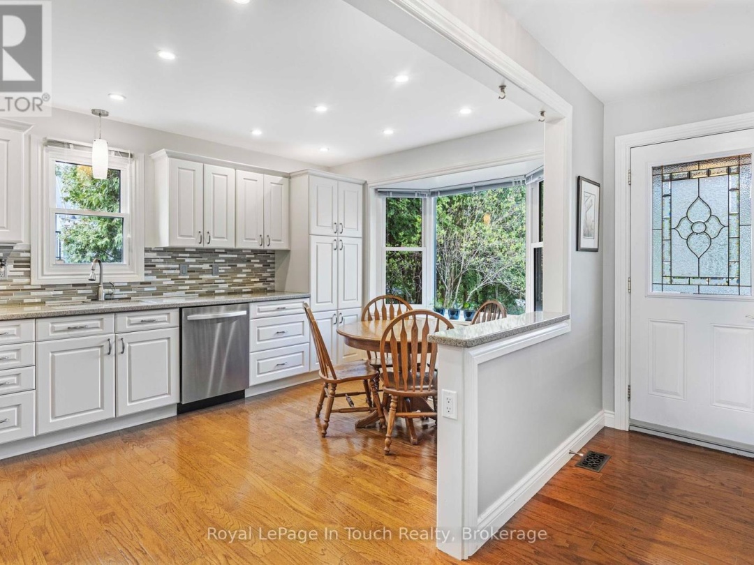 278 Robins Point Road, Georgian Bay