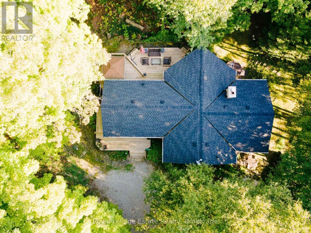 1157 BETWEEN LAKES TRAIL, Soyers Lake