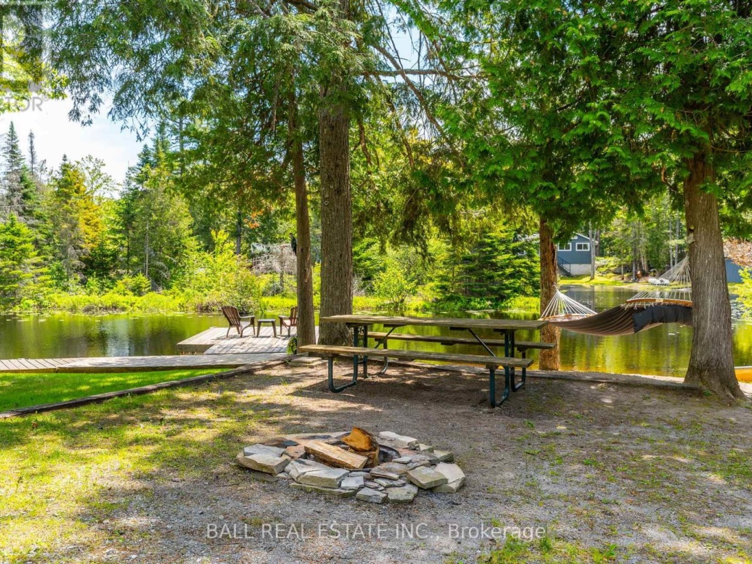 73 SUNSET COURT, Little Bald Lake