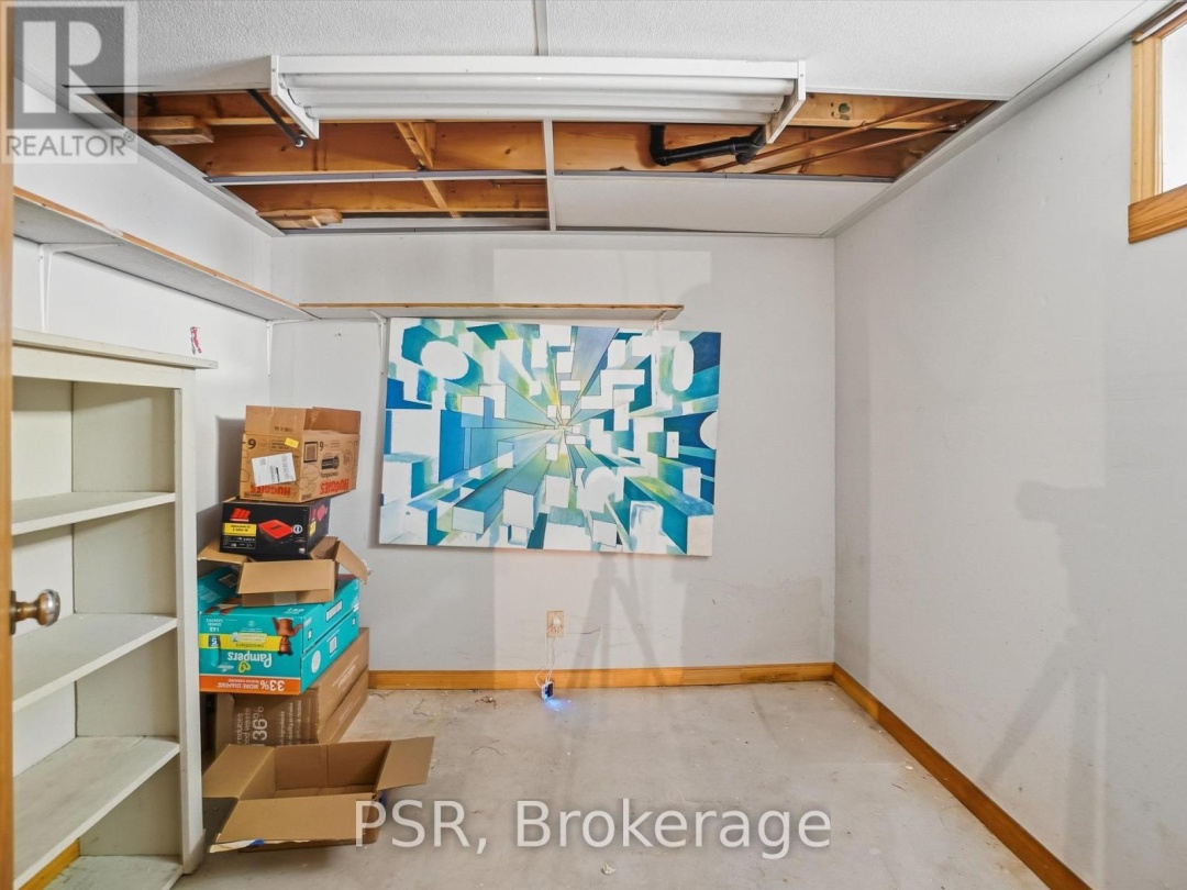 1016 VICTORIA STREET, 