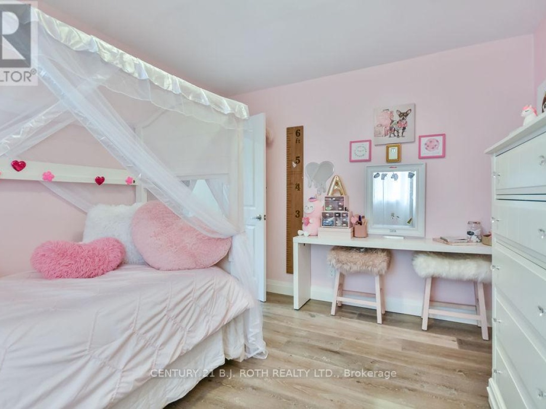 2695 CUMBERLAND ROAD, 