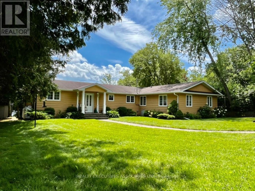 22 Lakeview Boulevard, Lake Scugog