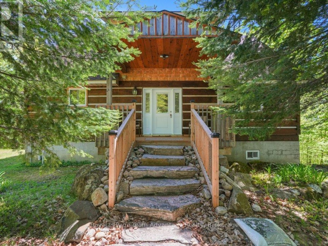 52 LITTLE OTTER LANE, Otter Lake