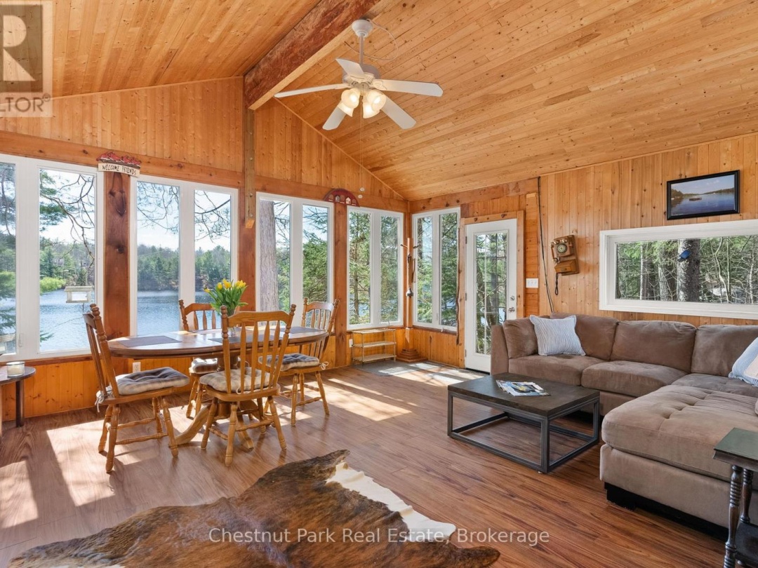 1038 FITCHETT LANE, 