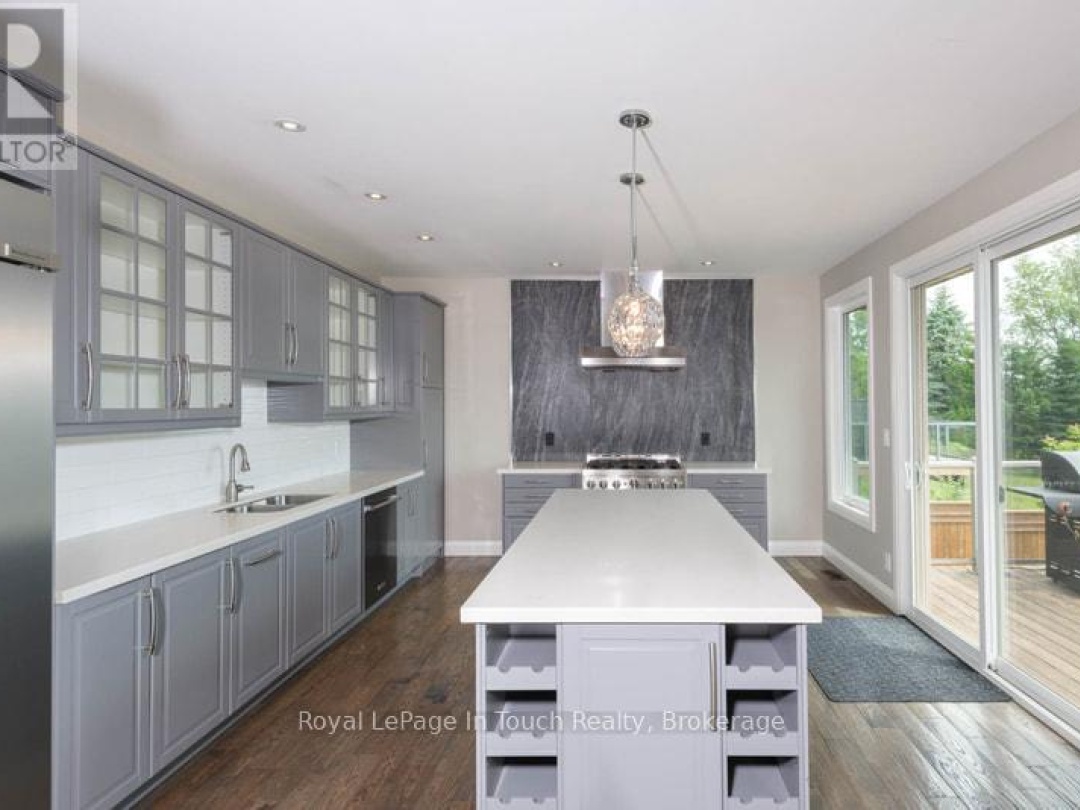 57A Maplewood Parkway, Lake Simcoe