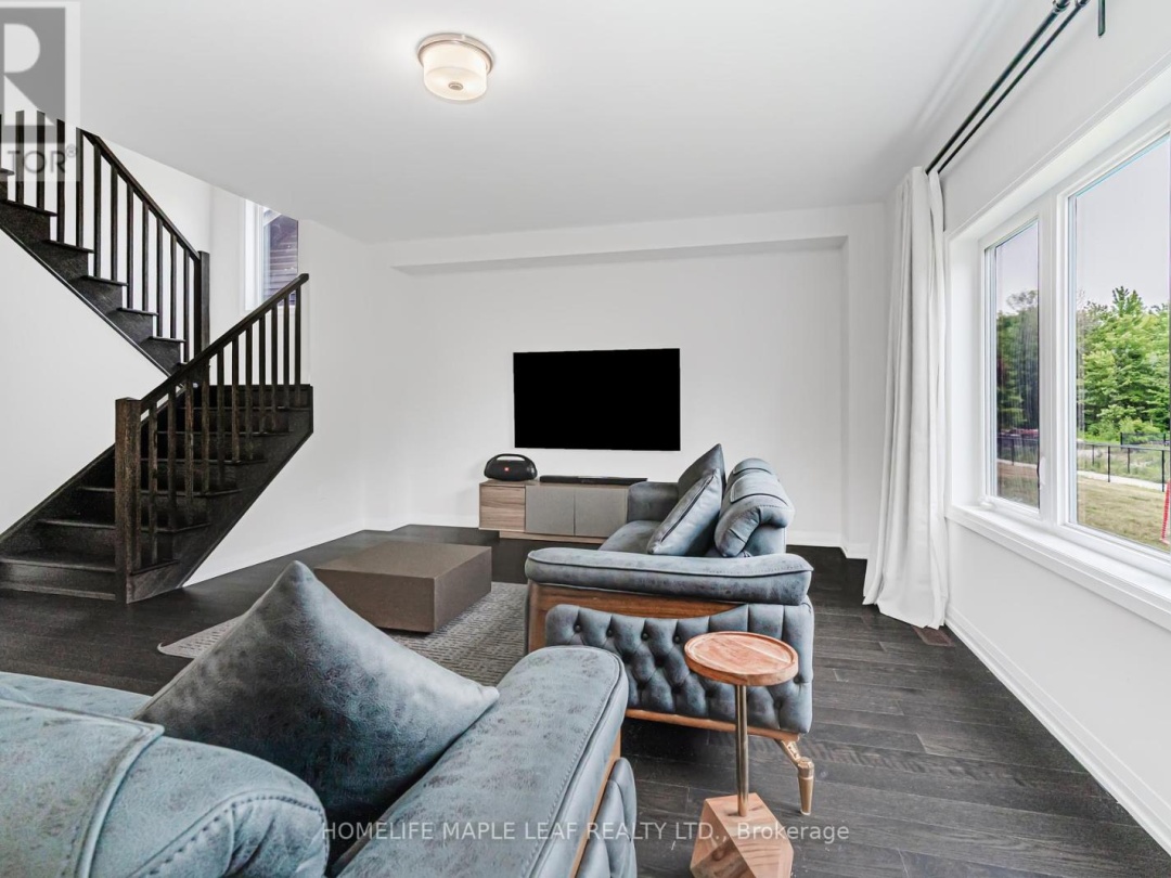 3153 SEARIDGE STREET, 