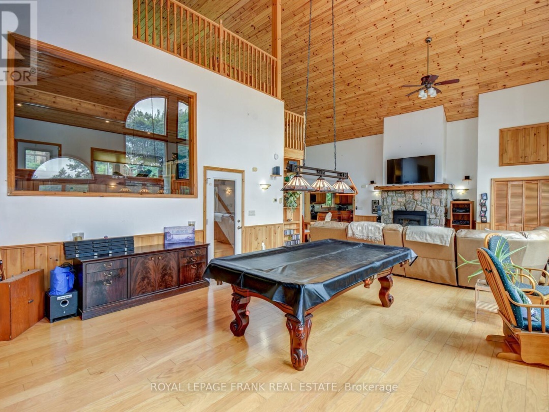 1013 MERRICK DRIVE, Wood Lake