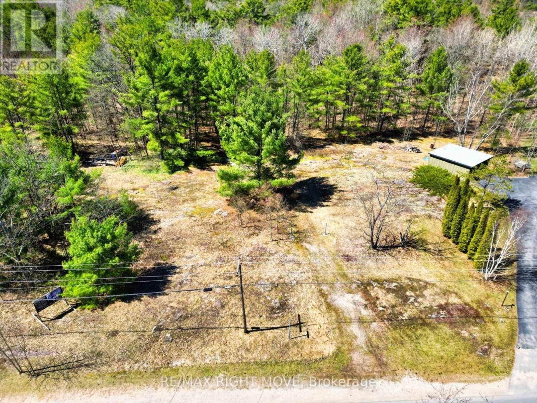 4544 Bowles Lane, Severn Lake