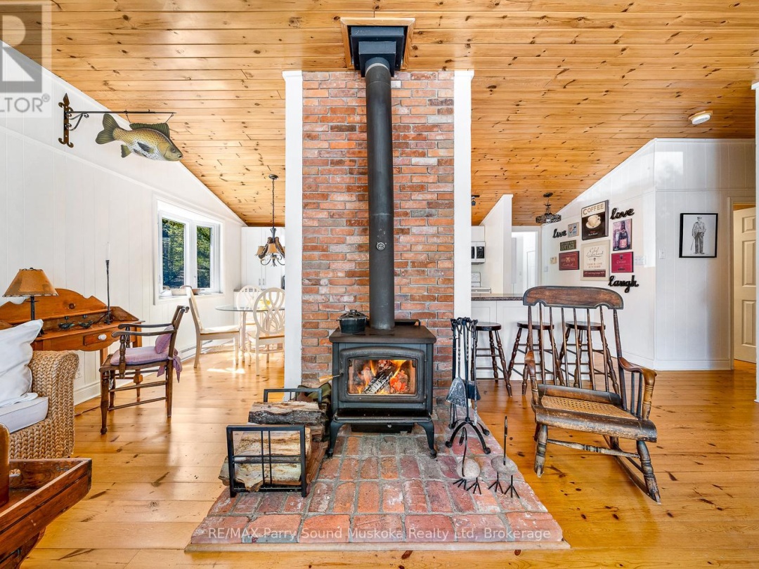 3 Maureen Drive, Little Whitefish Lake