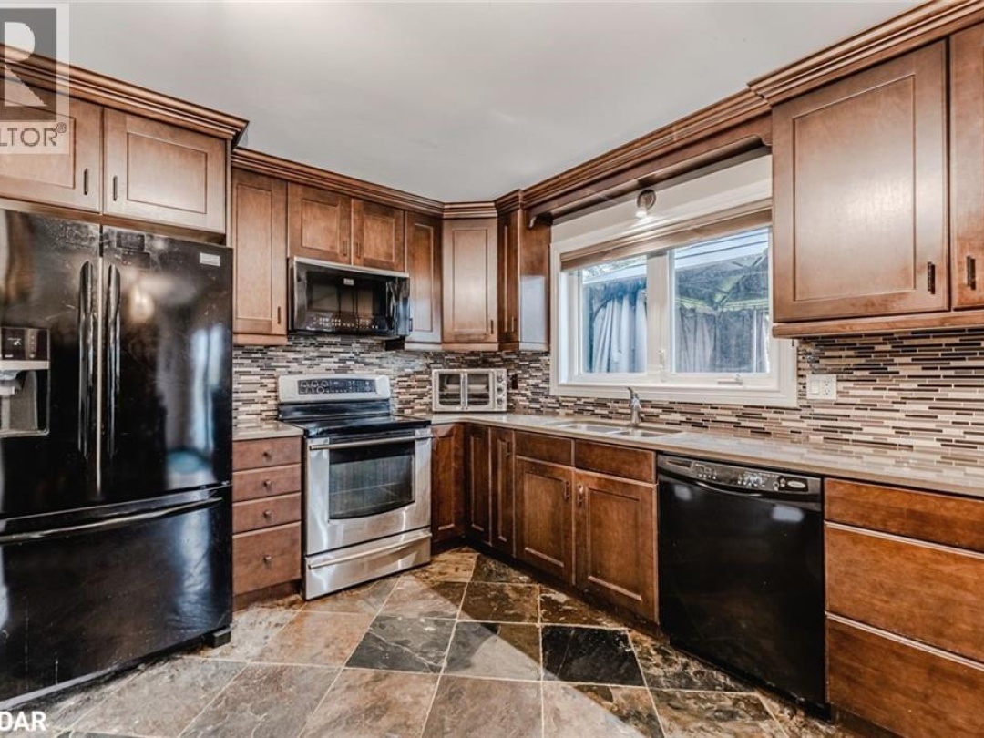 7 SANDLEWOOD Trail, 