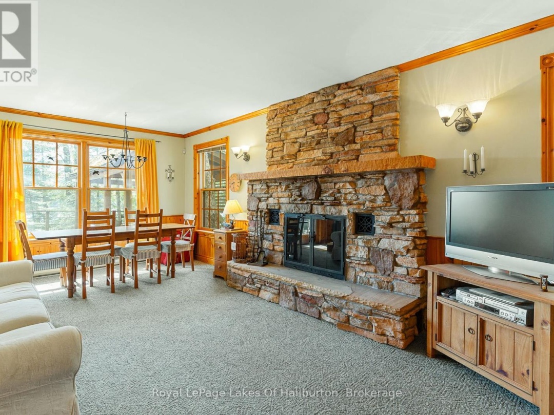 1248 PORTAGE ROAD, 