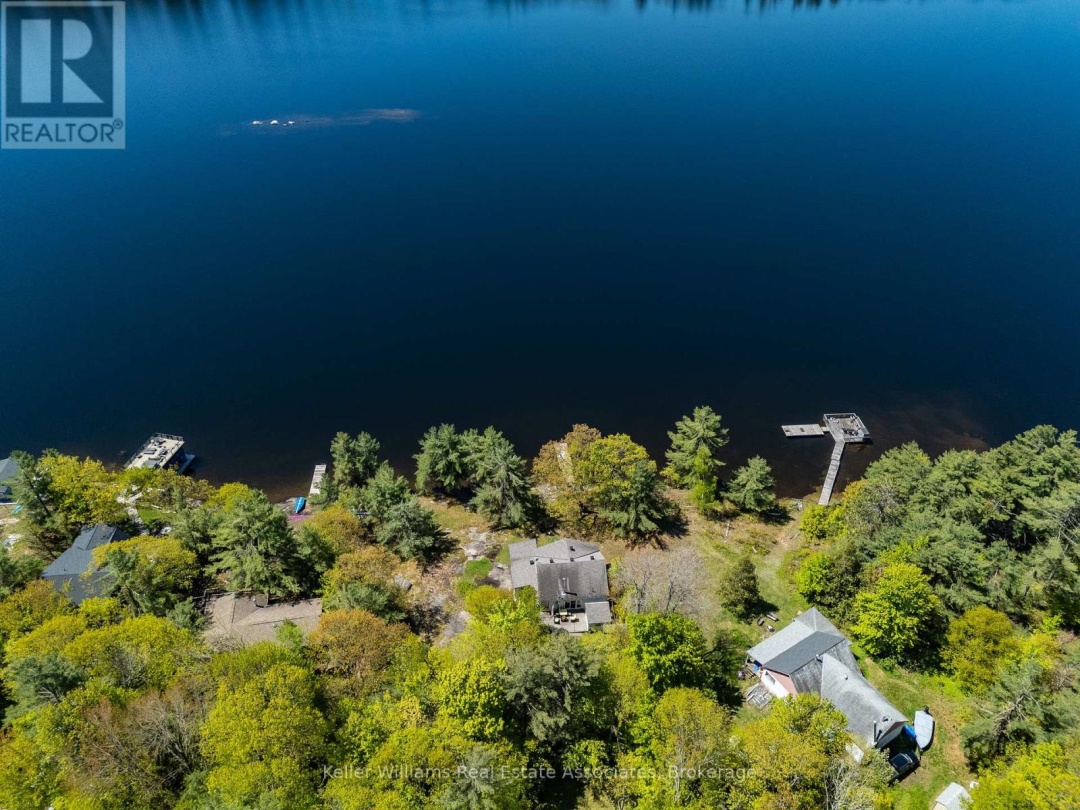 Unit 2 1200 North Shore Drive, Gull Lake