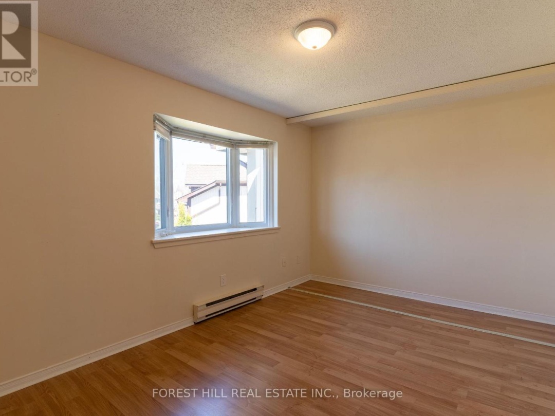 21 - 21 LAGUNA PARKWAY, Lake Simcoe