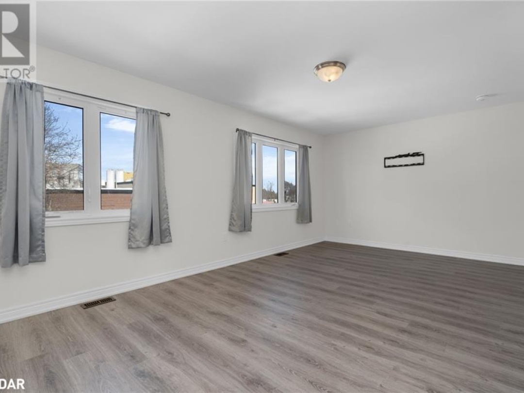 24 Churchlea Mews, Orillia