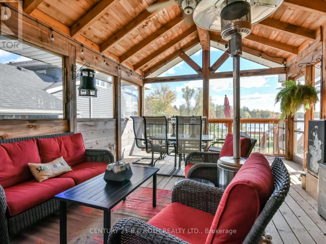 3371 LAKE ST. GEORGE BOULEVARD, 