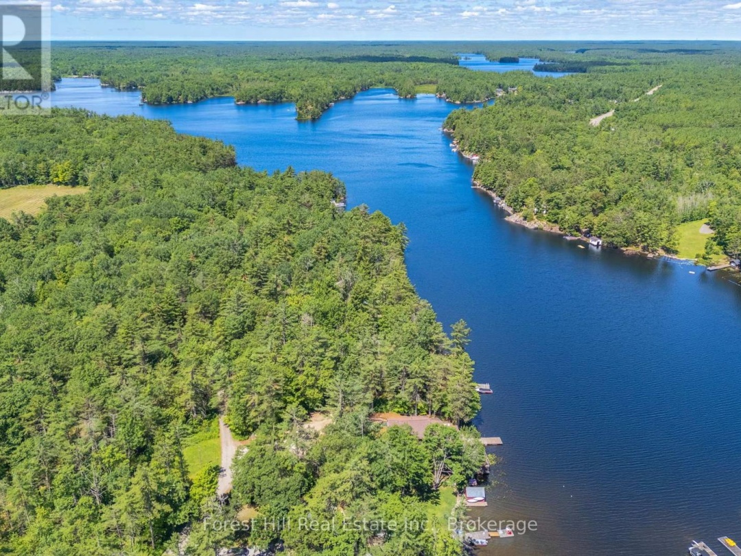 1062 PINE LAKE ROAD, 