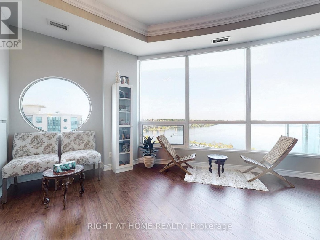 PH06 - 37 ELLEN STREET, 