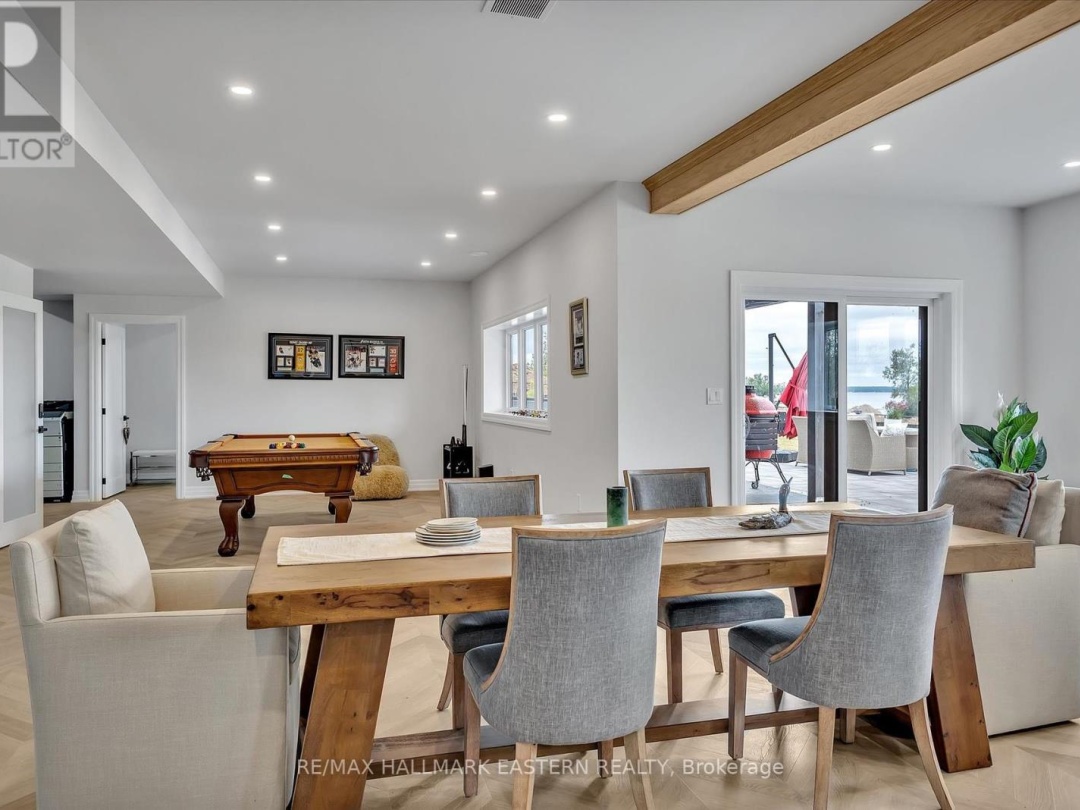 35 LAKEVIEW CRESCENT, 