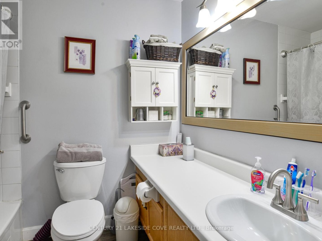 UNIT 36 - 11 LAGUNA PARKWAY, 