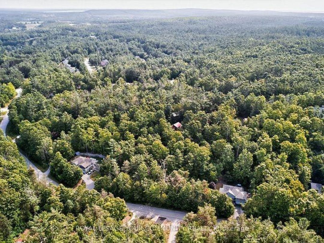 135 HURON WOODS DRIVE, 