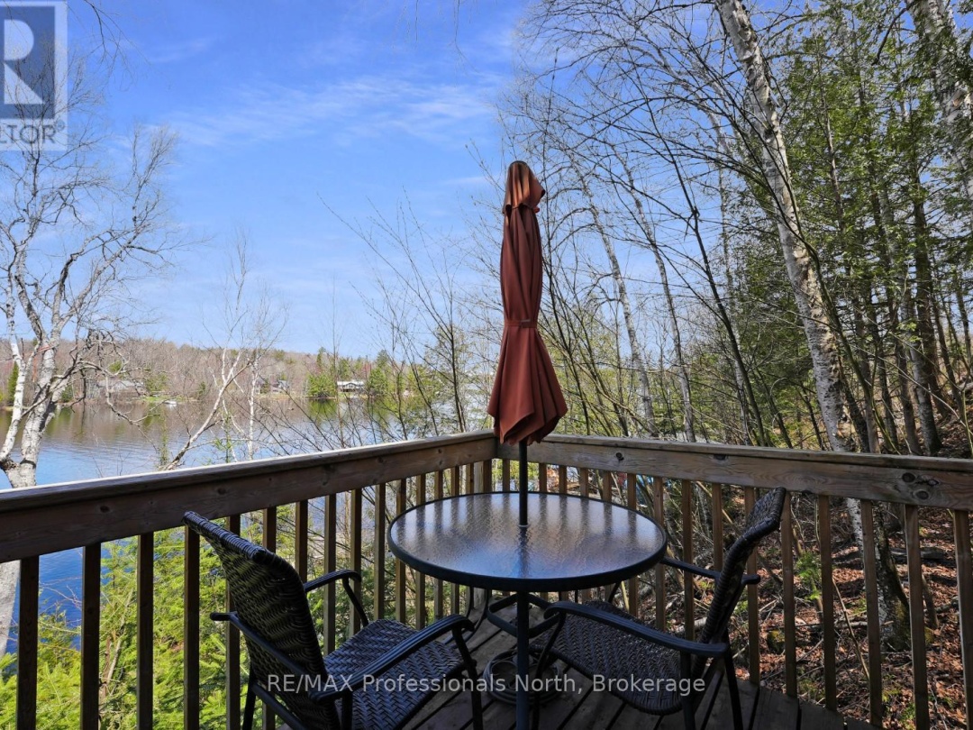 1017 Dunn Road, Haliburton Lake