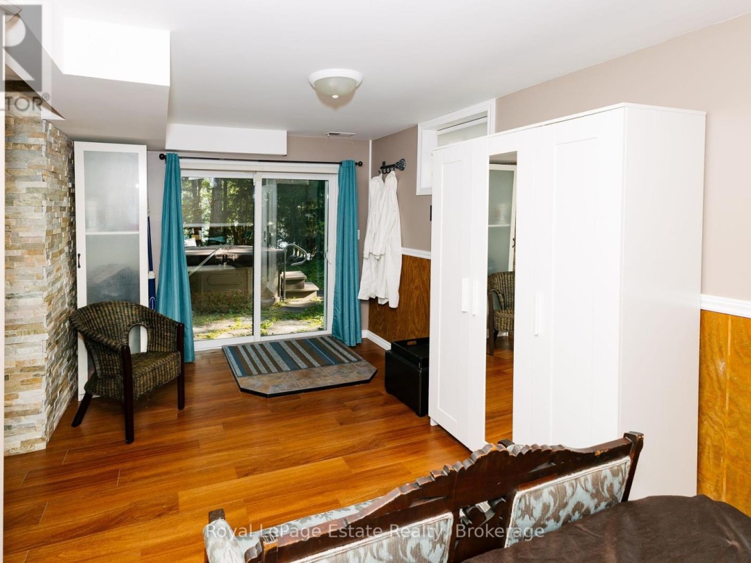1157 BETWEEN LAKES TRAIL, Soyers Lake