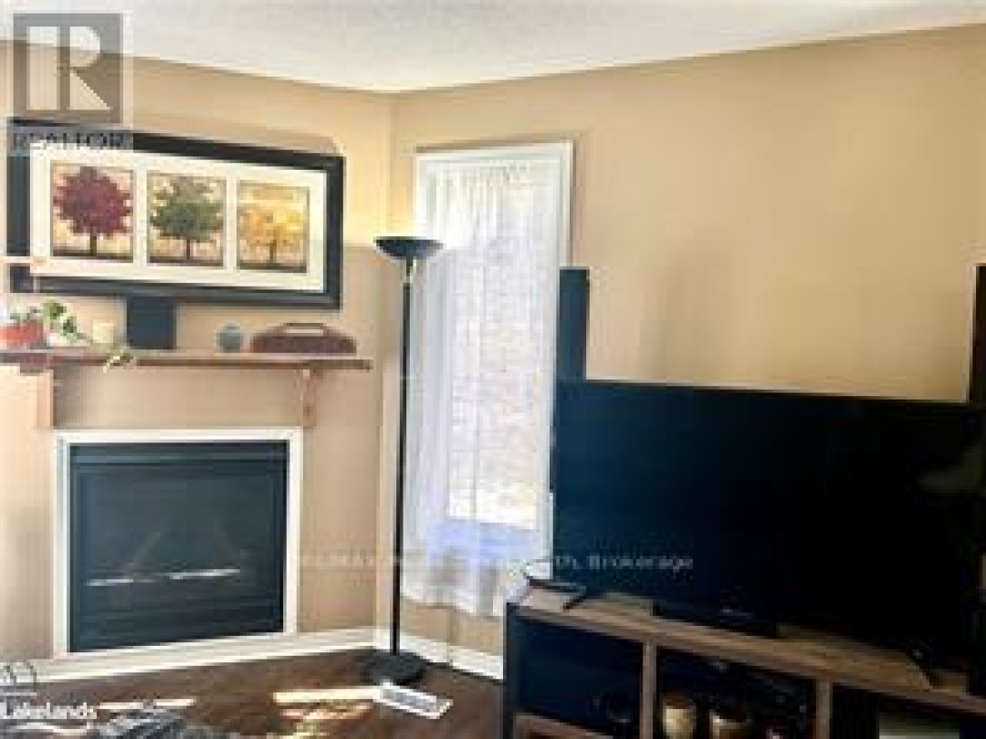 20 1591 Hidden Valley Road, Peninsula Lake